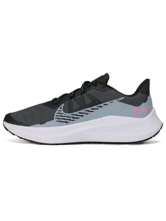 נעל ספורט וריצה של NIKE