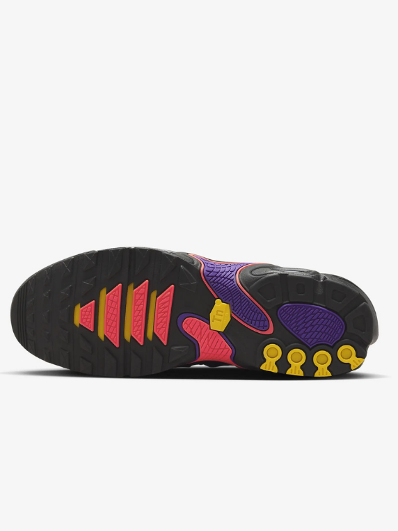 Nike Air Max Plus Drift red FD4290-002 4