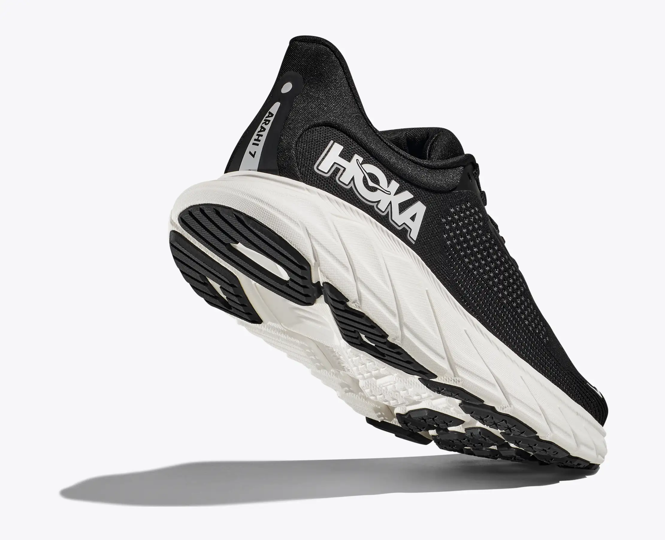 HOKA Arahi 7 Women's sports shoes